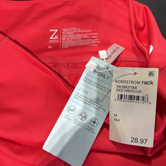 Z by Zella High Waist 7/8” moisture wick, hip pockets,4-way stretch, athletic - Picture 6 of 6